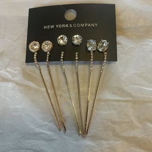 Set of six earrings with a lot of sparkle